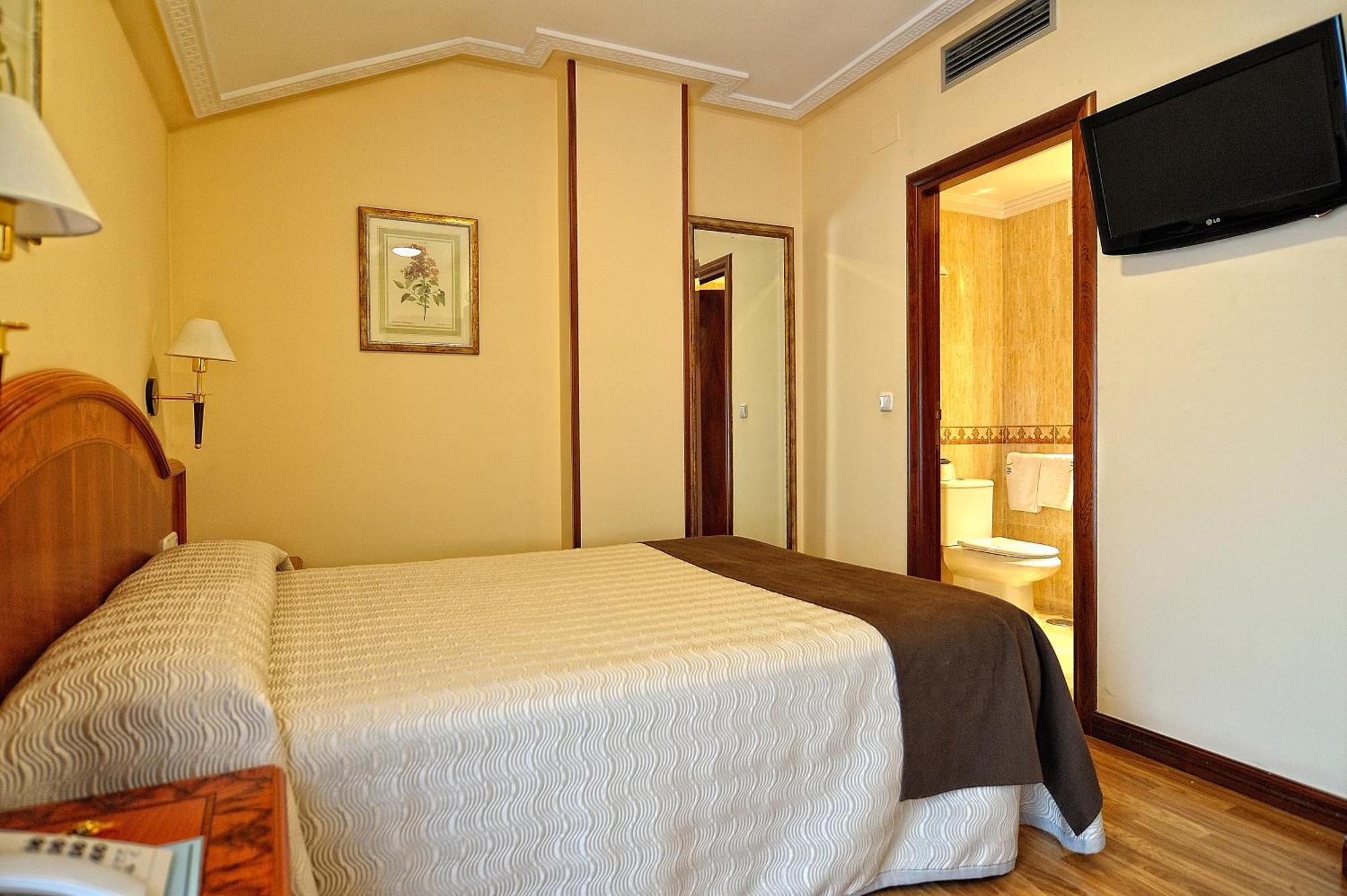 Hotel Alisi Aranda de Duero Eksteriør bilde
