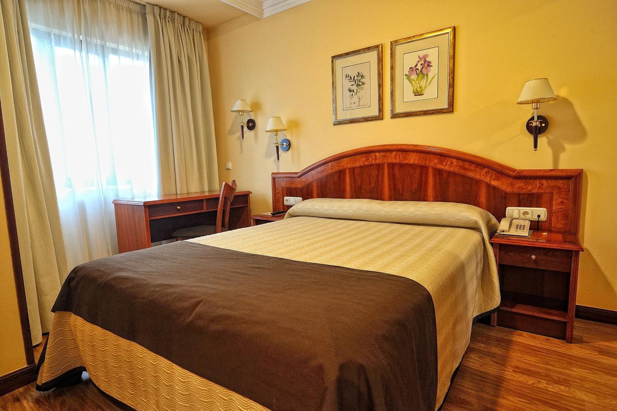 Hotel Alisi Aranda de Duero Eksteriør bilde