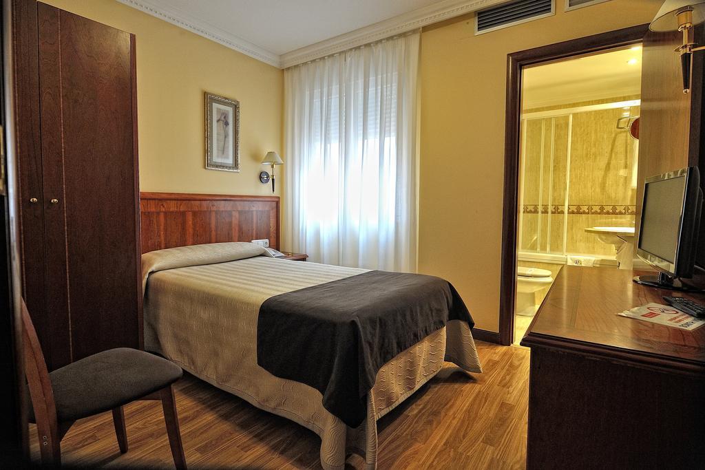 Hotel Alisi Aranda de Duero Eksteriør bilde